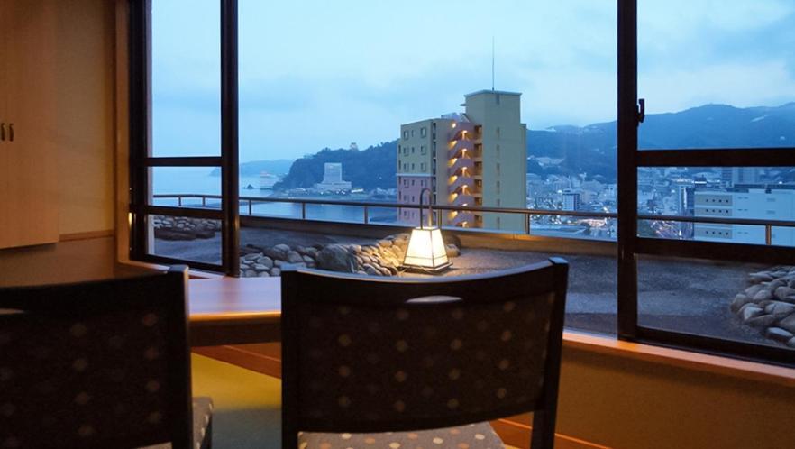 Atami Juraku Hotel Eksteriør bilde