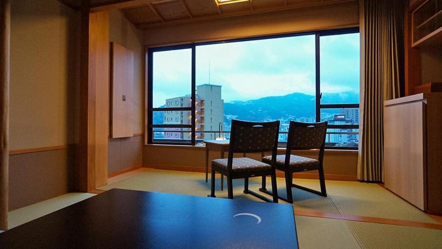 Atami Juraku Hotel Eksteriør bilde